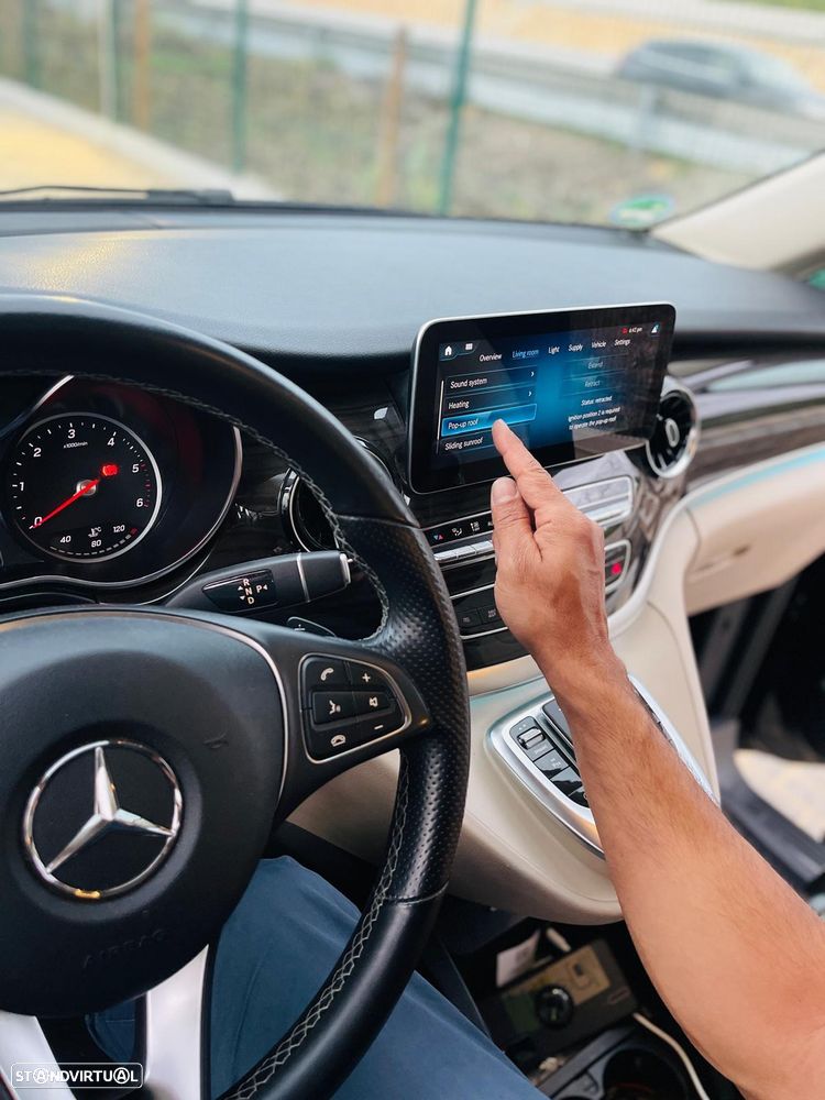 Mercedes-Benz 300 - 9