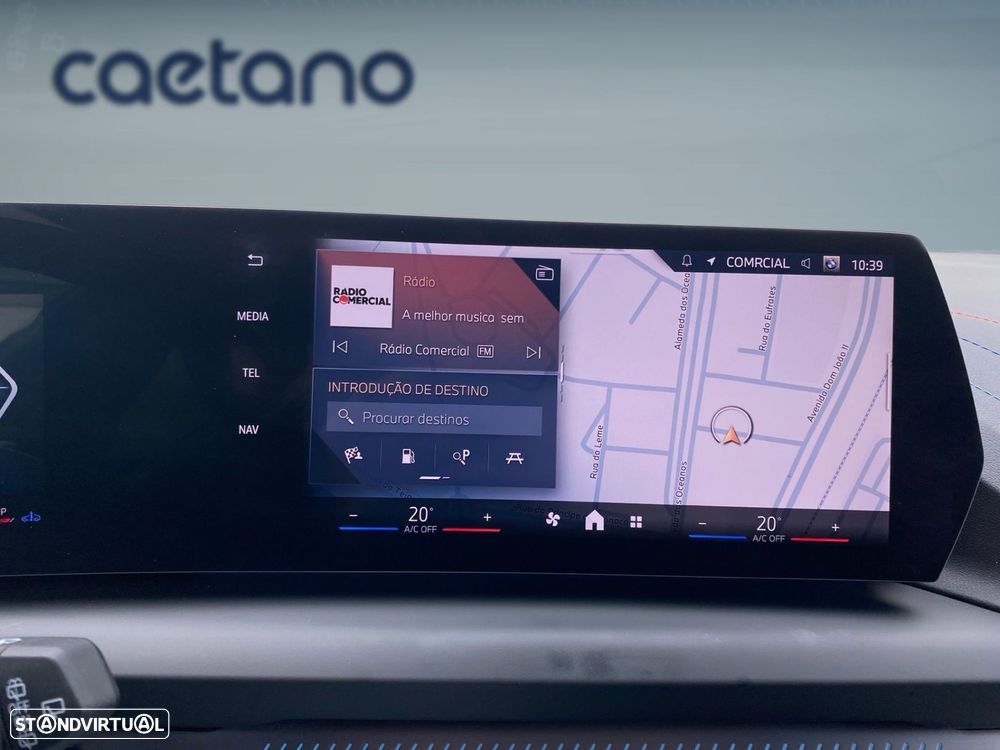 BMW 118 d Pack Desportivo M - 8