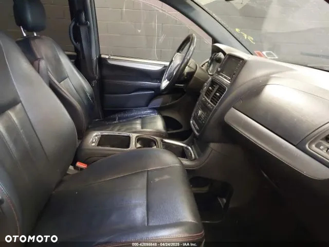 Dodge Grand Caravan 3.6 R/T - 25