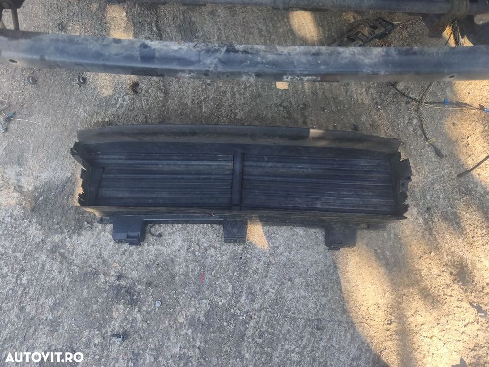 Trager radiatoare electroventilator 2.0 hdi hybrid Peugeot 508 2012 - 3