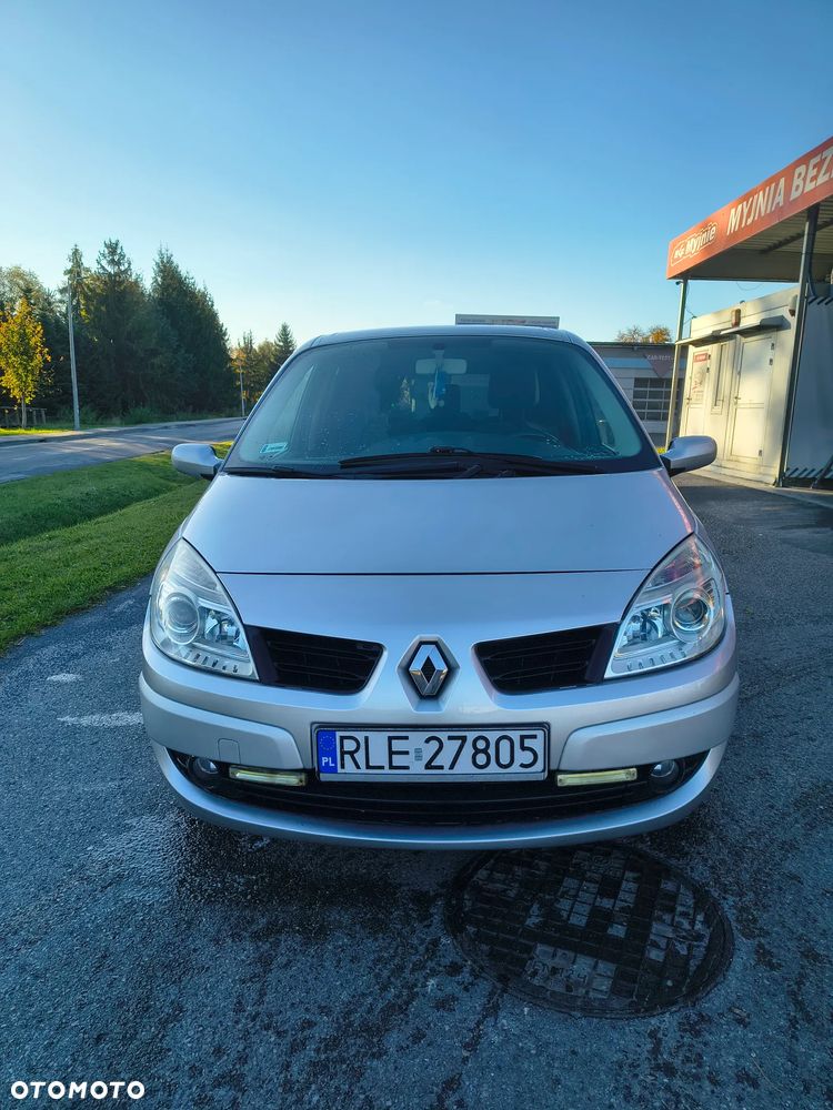 Renault Scenic - 8