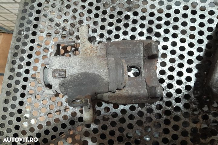 Etrier spate dreapta Audi A4 B7 [2004 - 2008] Avant wagon 5-usi 1.9 T - 3