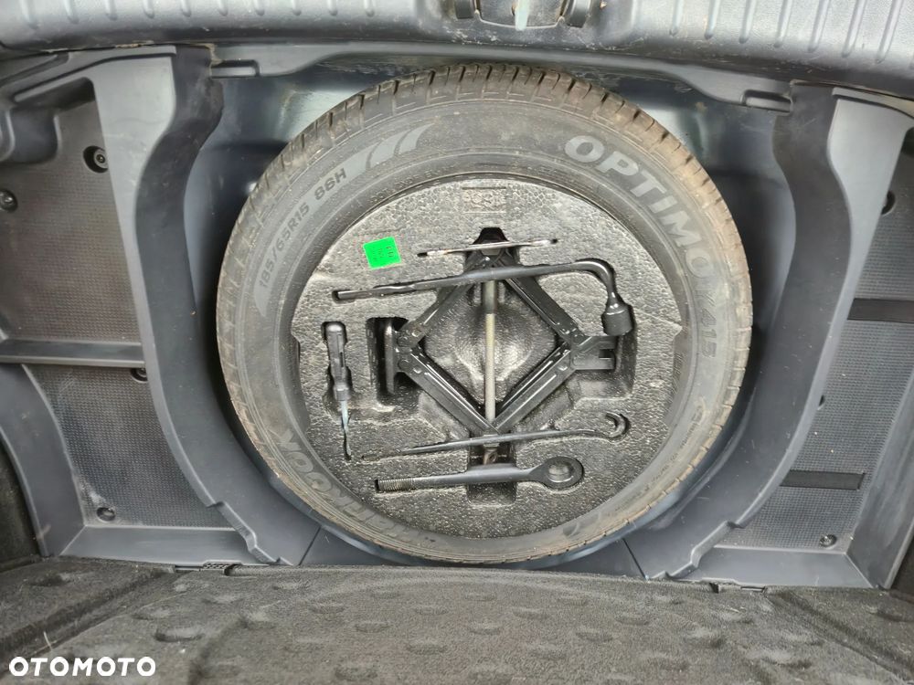 Hyundai i30 1.4 Blue Classic - 13