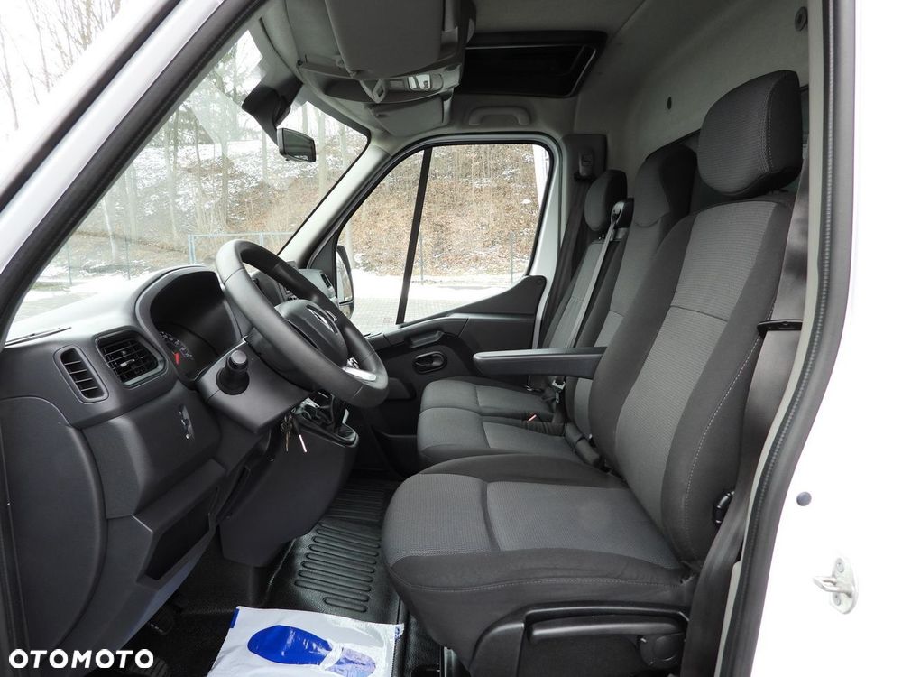 Renault MASTER PLANDEKA WINDA 10 PALET WEBASTO TEMPOMAT LEDY PNEUMATYKA KLIMATYZACJA  165KM - 29