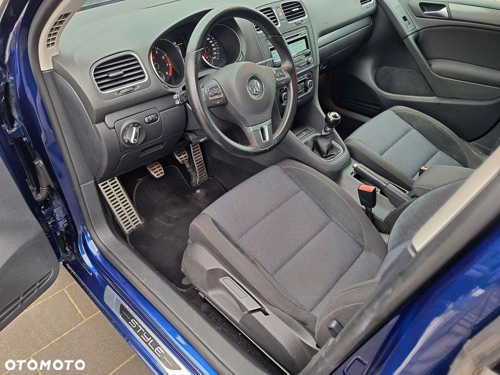 Volkswagen Golf 1.2 TSI Style - 14