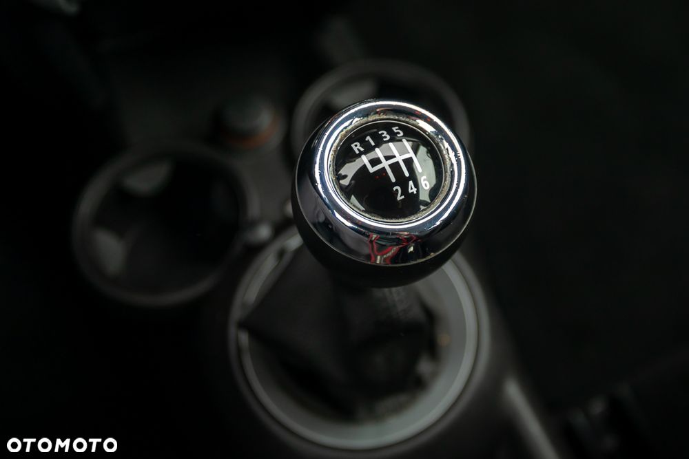 MINI ONE Standard - 28