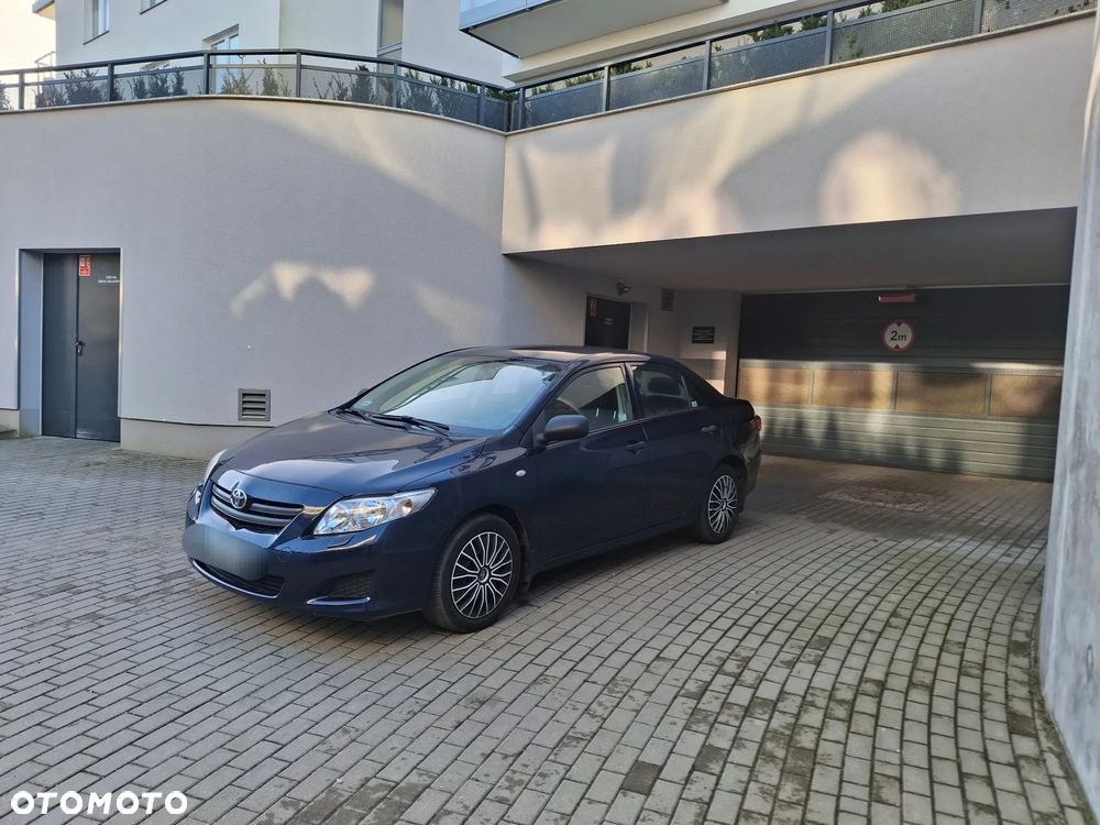 Toyota Corolla 1.6 VVT-i Dynamic - 11