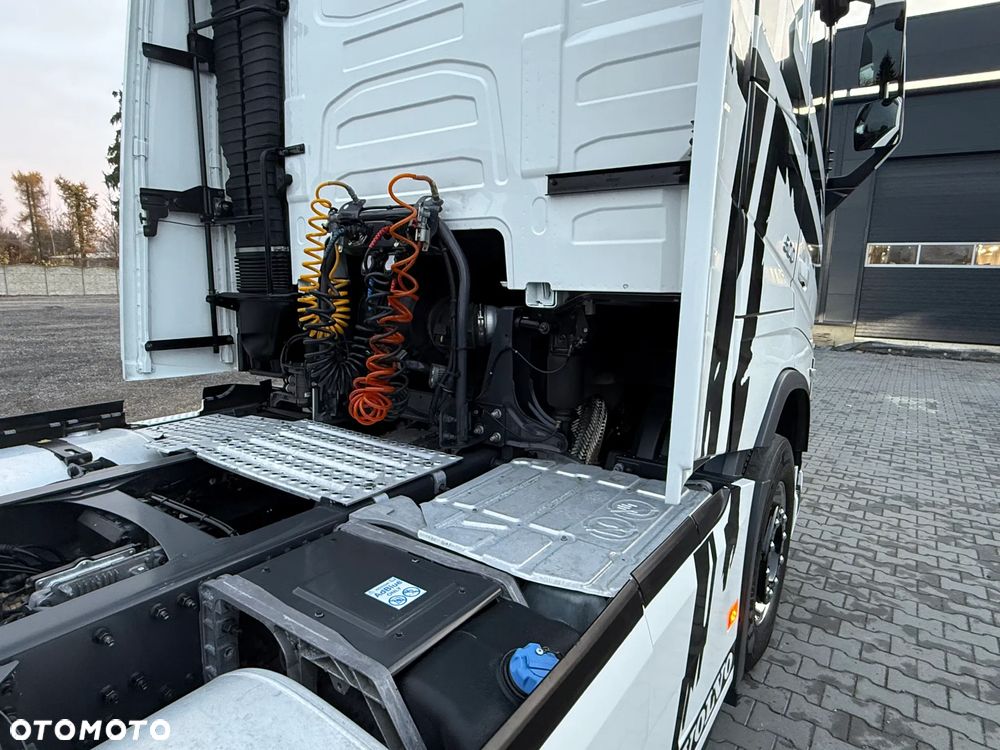 Volvo FH500 /EURO6/FULL LED/NAVI/KLIMA.POSTOJOWA/SPROWADZONY - 8