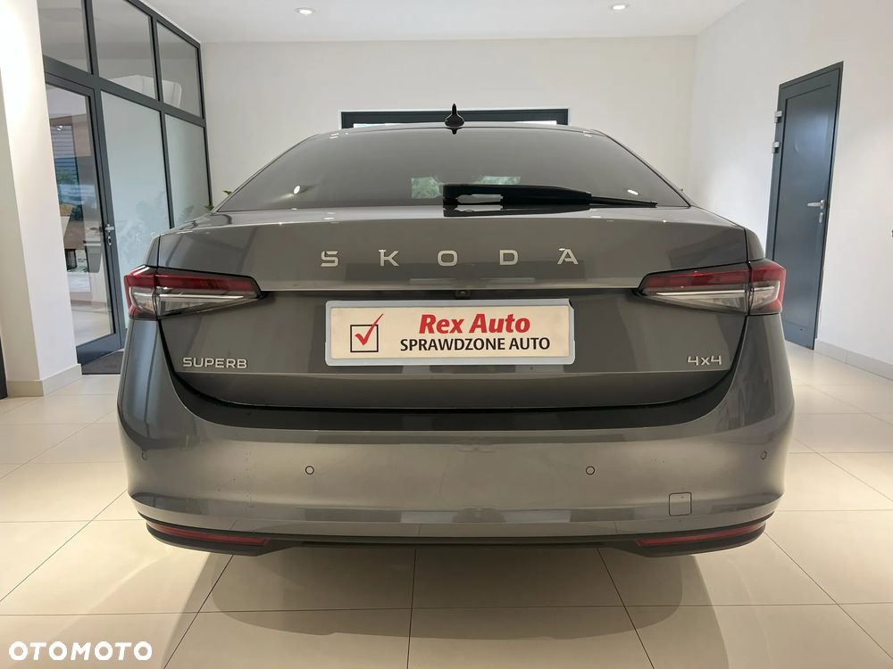 Skoda Superb 2.0 TSI 4x4 Selection DSG - 8