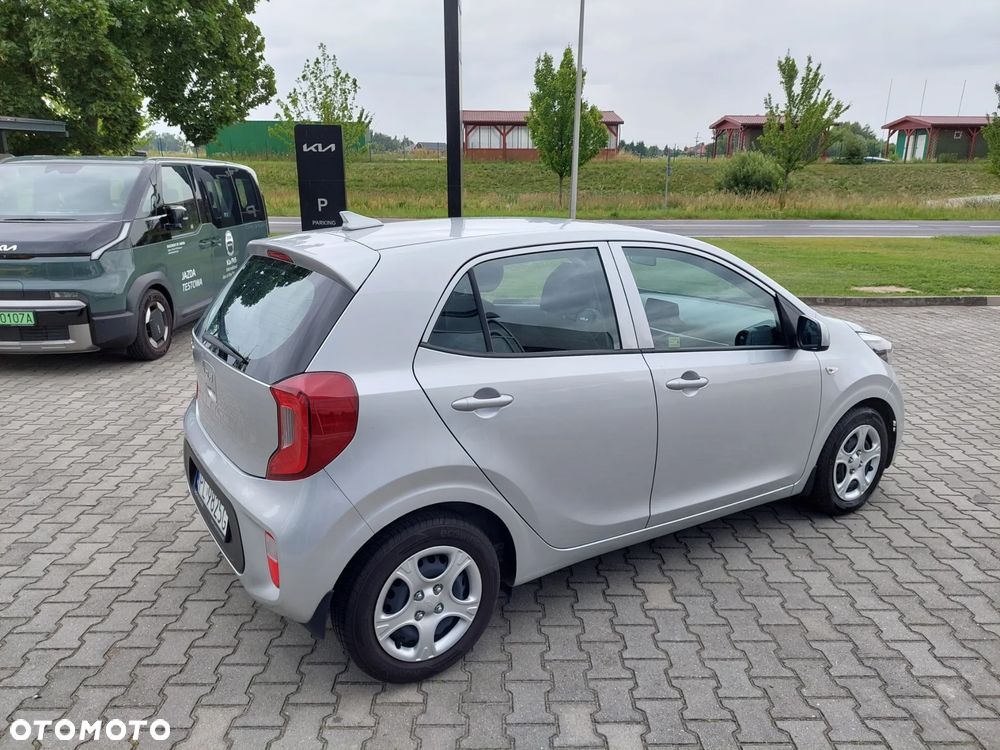 Kia Picanto 1.0 L - 5