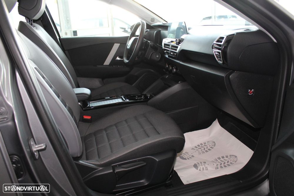 Citroën C4 X 1.2 Hybrid Plus e-DSC6 - 9