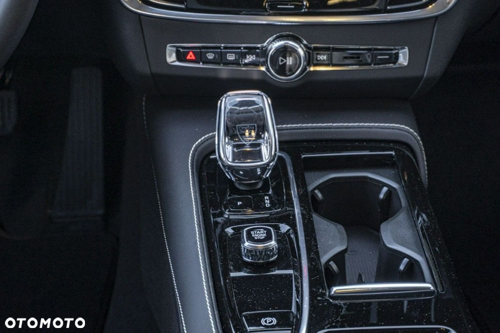 Volvo V90 - 18