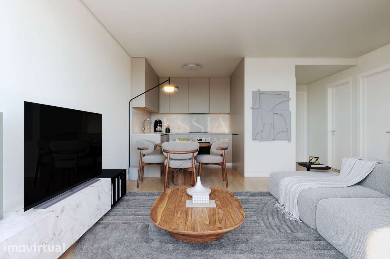 Apartamento T3 com Varanda, Garagem e Arrumos no Ouro Valley - Grande imagem: 2/15