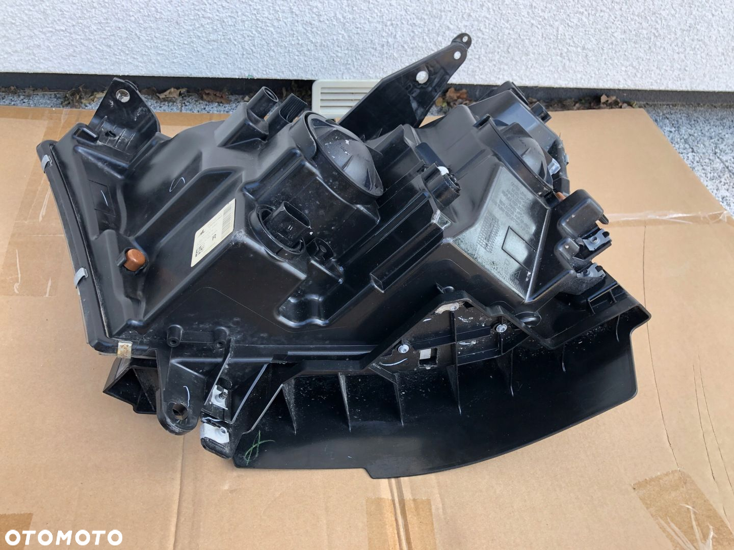 DODGE RAM 1500 V 2019-2024 LAMPA PRZEDNIA PRAWA USA 68316080AH - 6