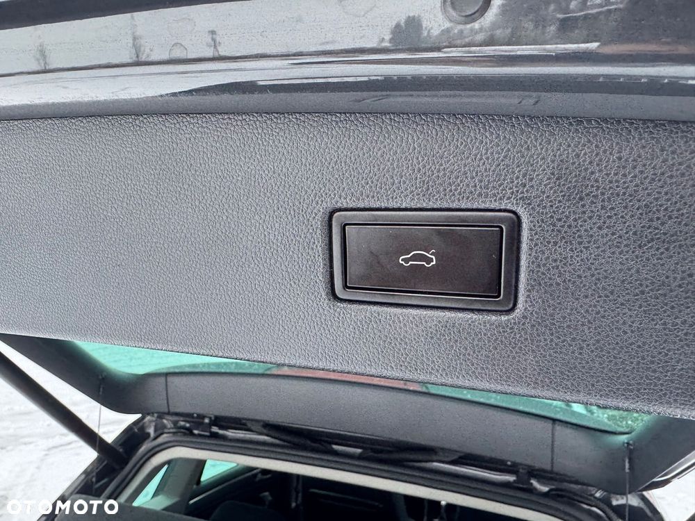 Volkswagen Tiguan 2.0 TDI SCR DSG IQ.DRIVE - 22