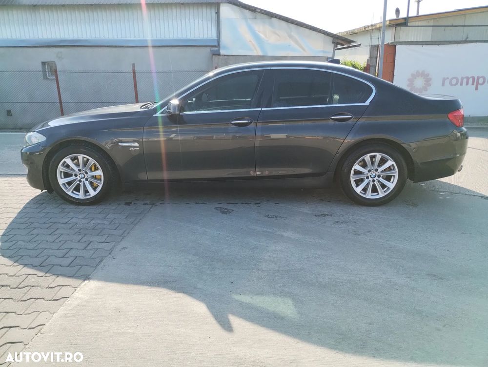 BMW 5 Series 2011 — imagine 9