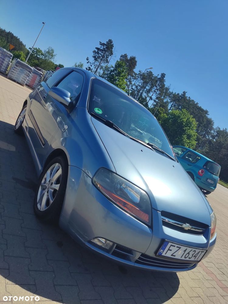 Chevrolet Kalos - 12