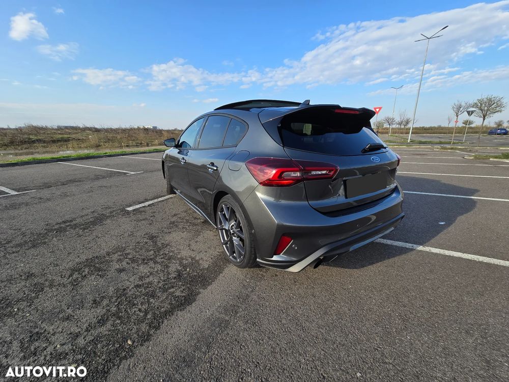 Ford Focus 2.3 Ecoboost ST X - 6