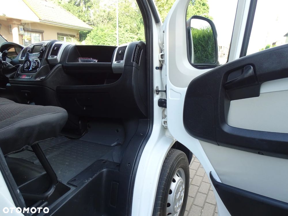 Citroën JUMPER 2,2 HDI-150 KONI ,KLIMATYZACJA . 6-OSÓB ,BRYGADÓWKA , PAKA 3,30 METRA. - 15