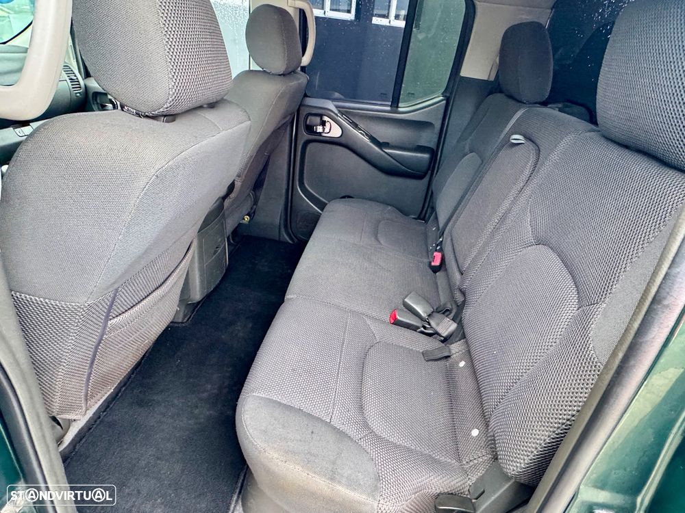 Nissan Navara 2.5 dCi CD LE Premium - 7