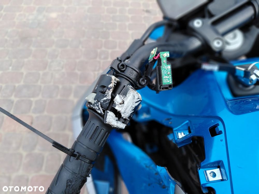CFMoto NK - 16