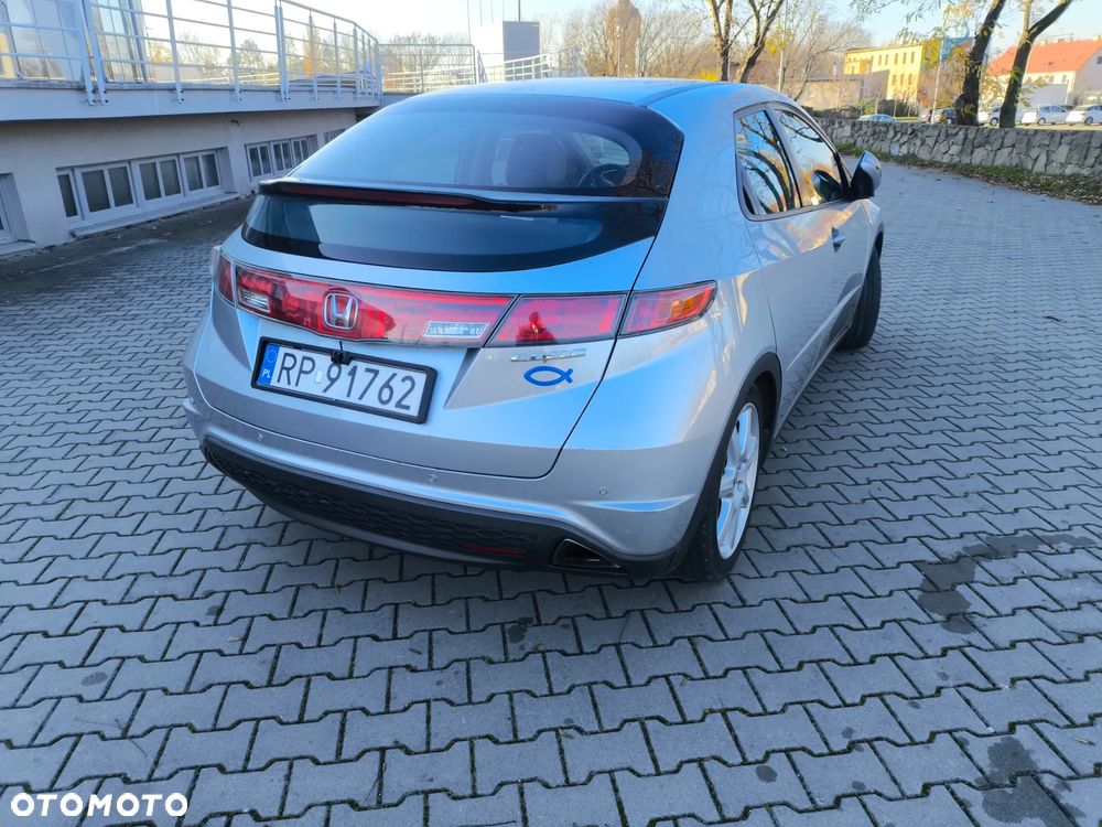 Honda Civic 1.8 Sport - 13