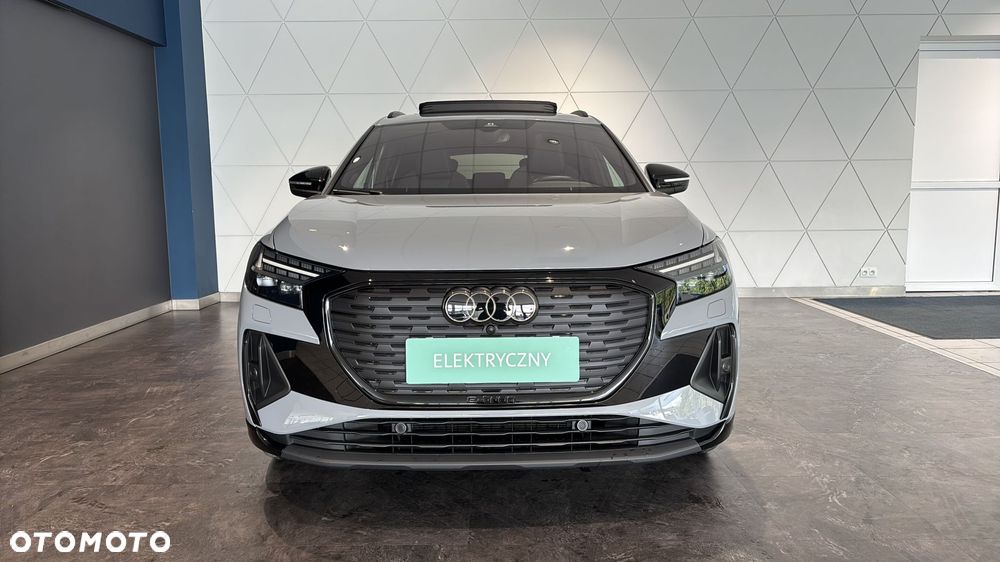 Audi Q4 e-tron - 9