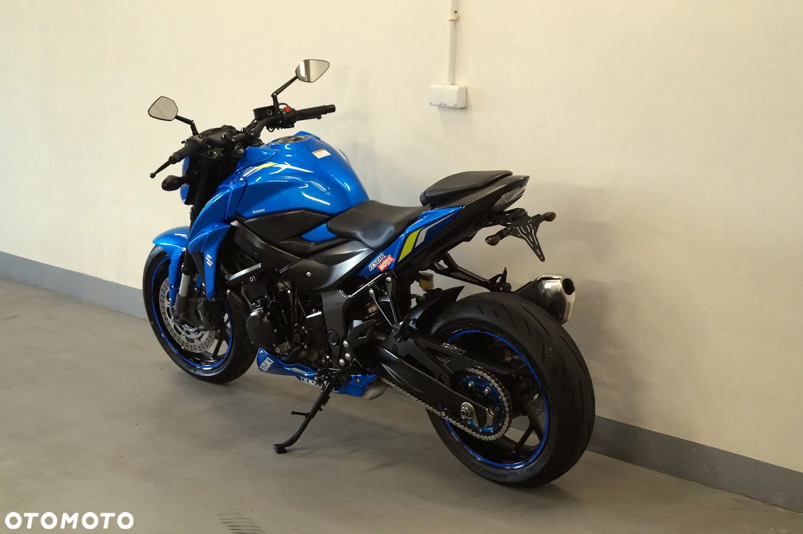 Suzuki GSX - 9