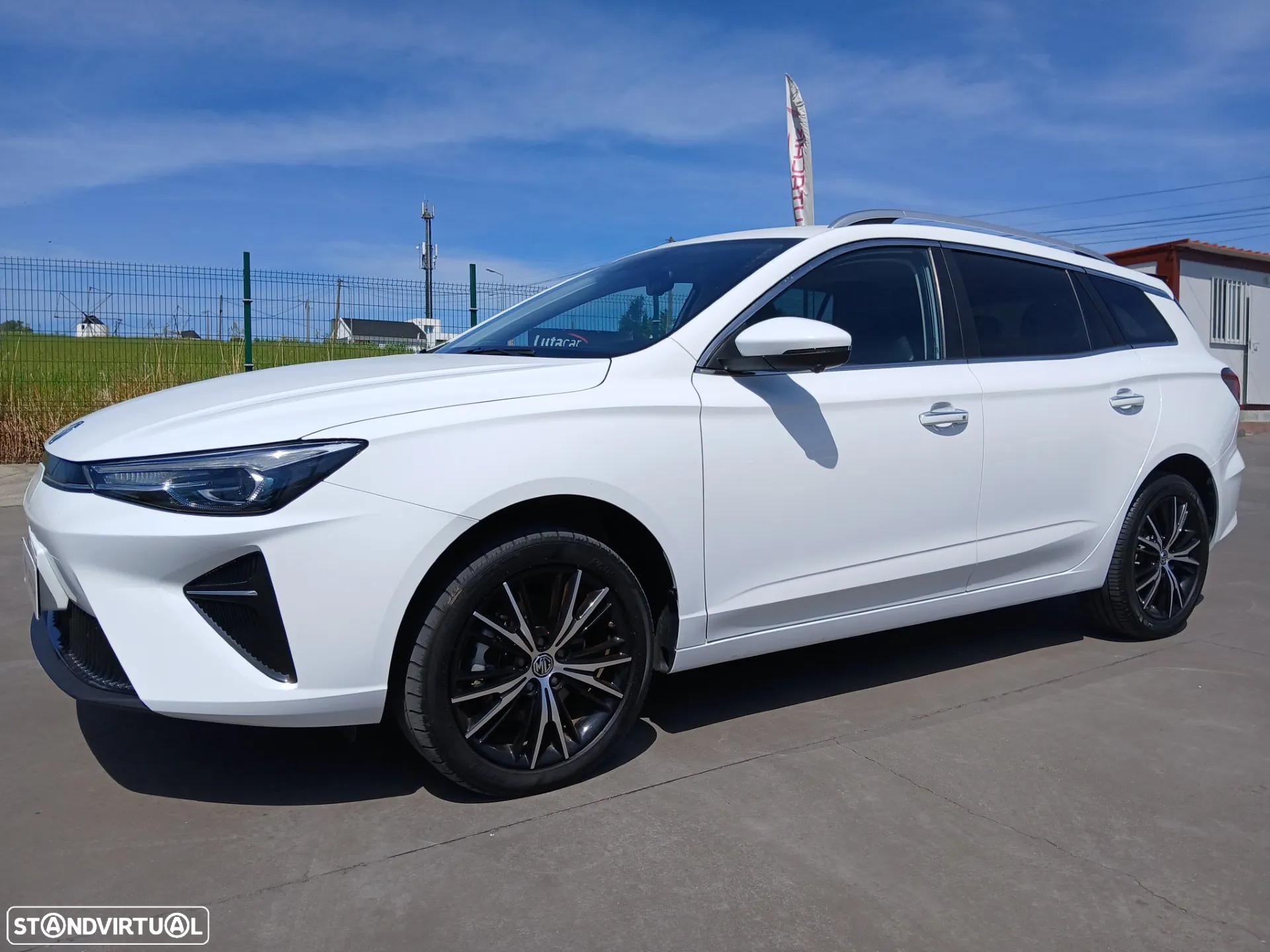MG MG5 51 kWh Luxury - 2