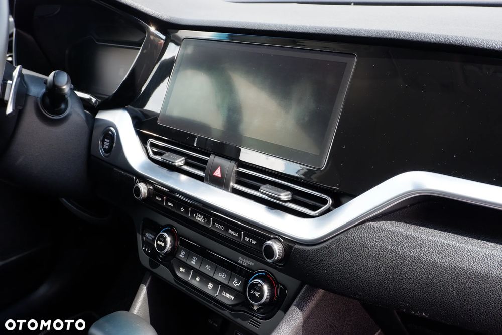 Kia Niro 1.6 GDI Hybrid L Business Line - 6