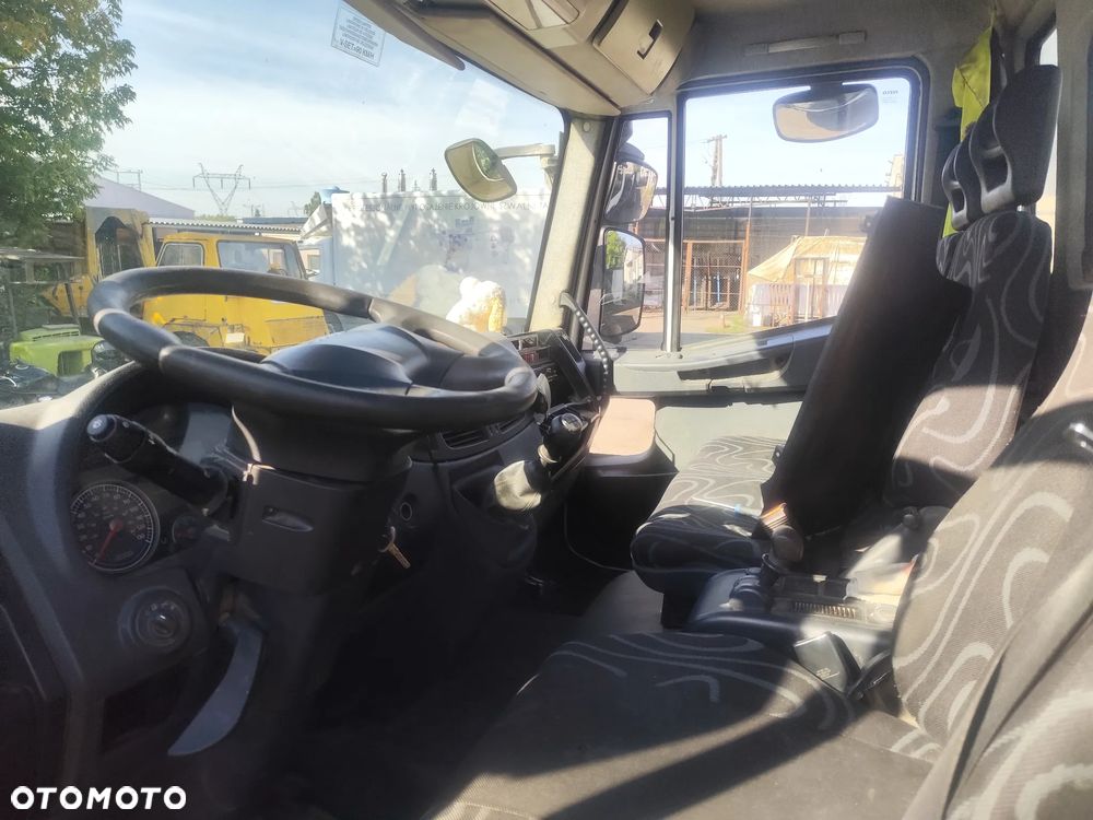 Iveco EUROCARGO - 4