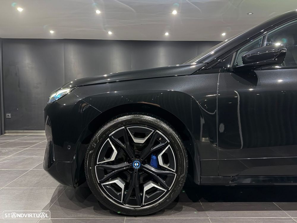 BMW iX xDrive 40 - 3