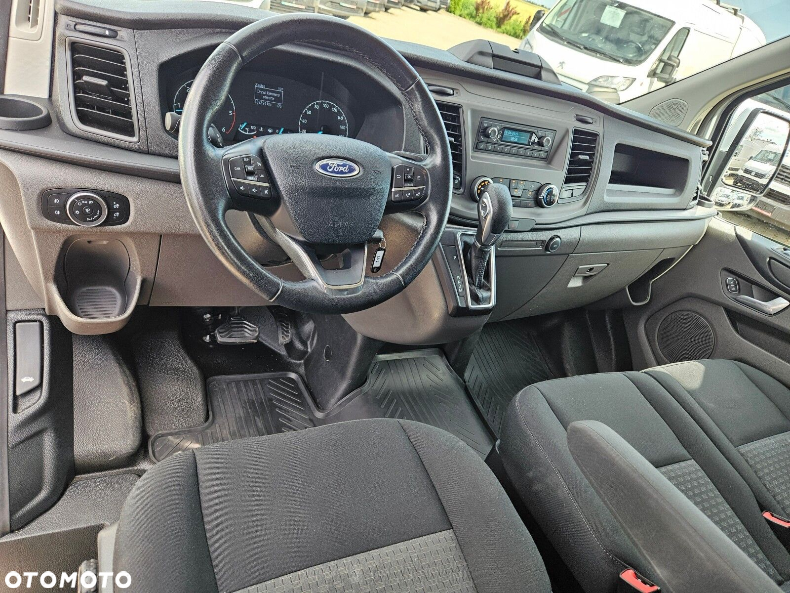 Ford transit-custom L2H1 *89900zł NETTO* Brygadówka 6 osób 2.0TdCi/170KM - 20