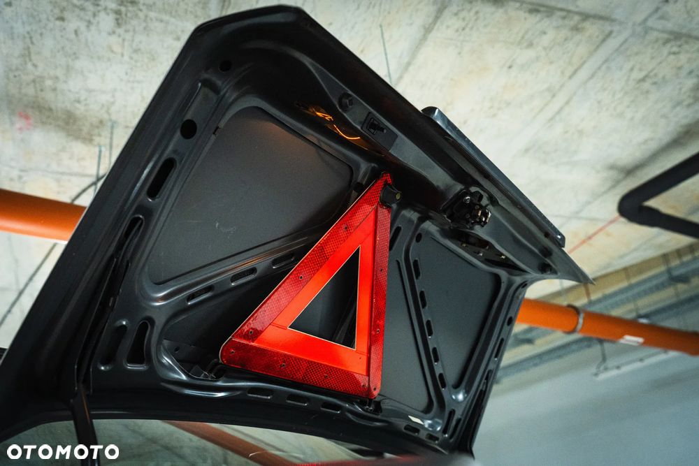 Mercedes-Benz W201 (190) - 22