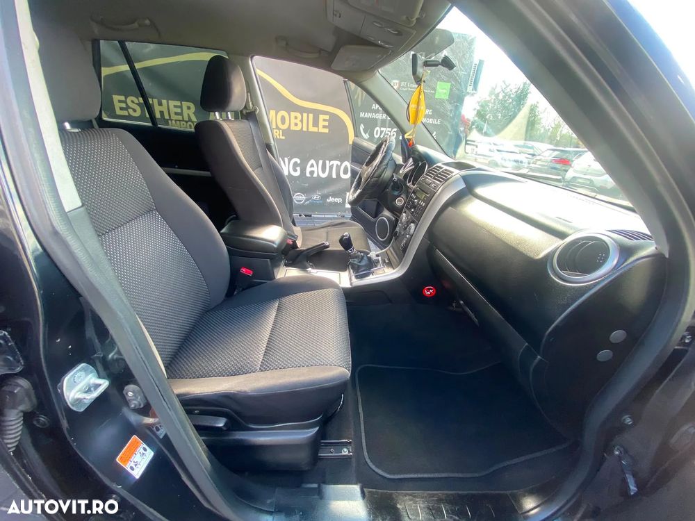 Suzuki Vitara - 6