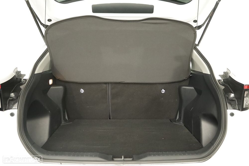 Toyota Yaris Cross 1.5 HDF Comfort - 22
