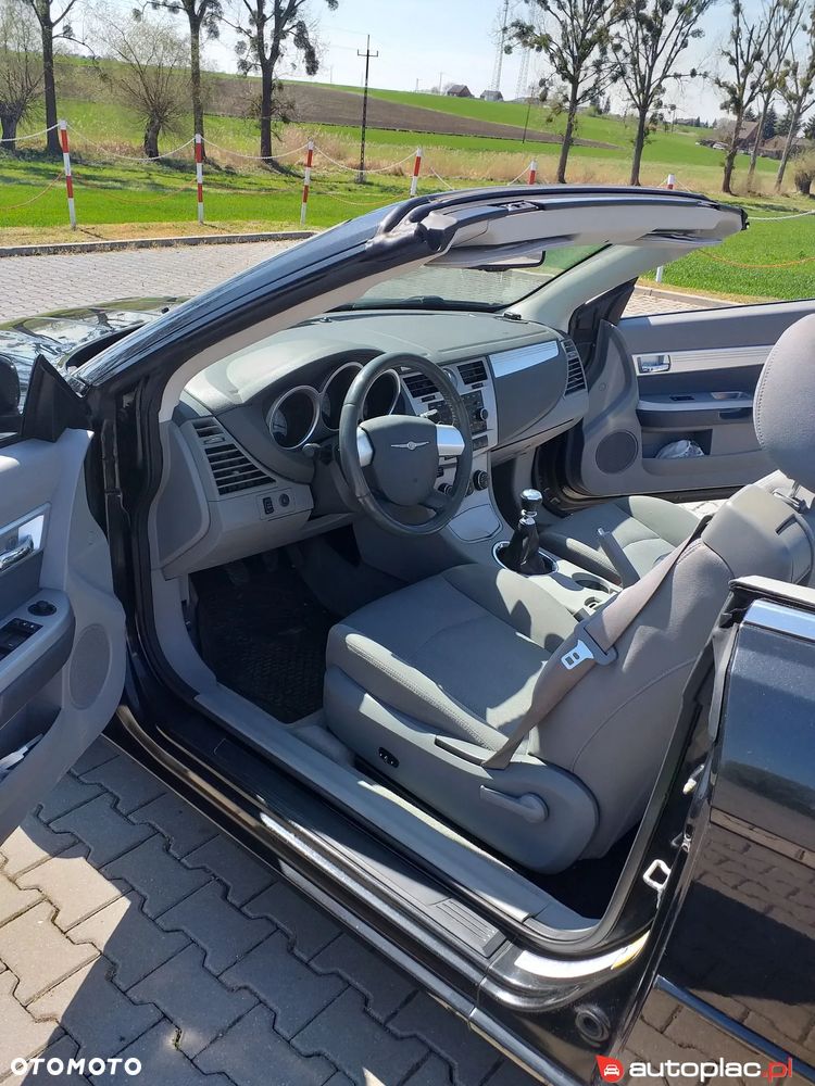 Chrysler Sebring - 10