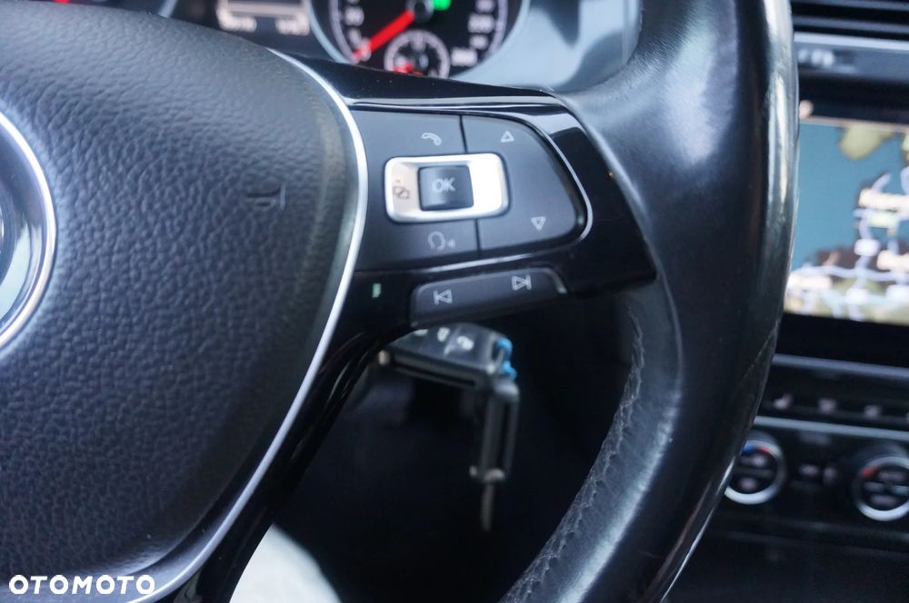 Volkswagen Golf 1.6 TDI (BlueMotion Technology) DSG Comfortline - 15