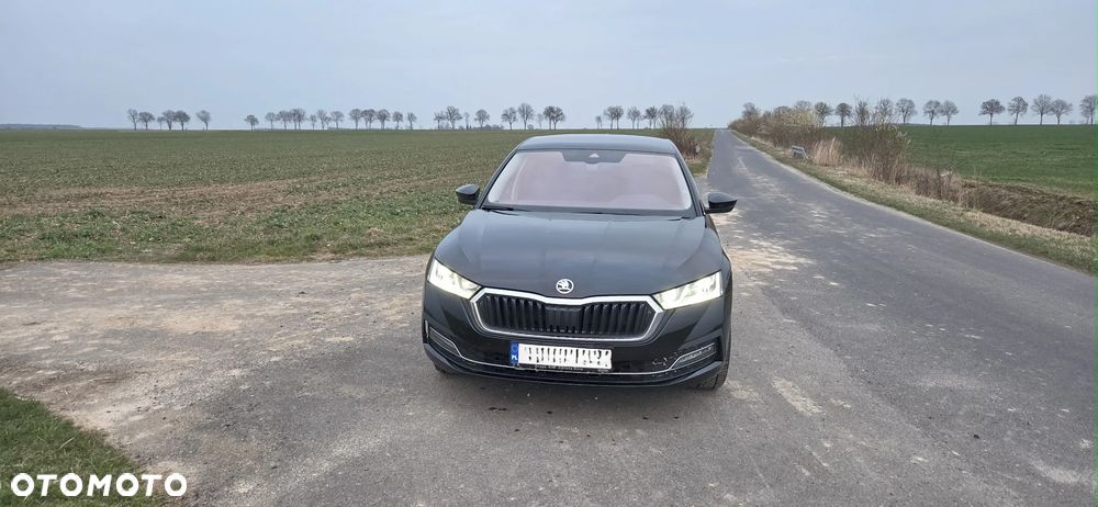 Skoda Octavia - 1