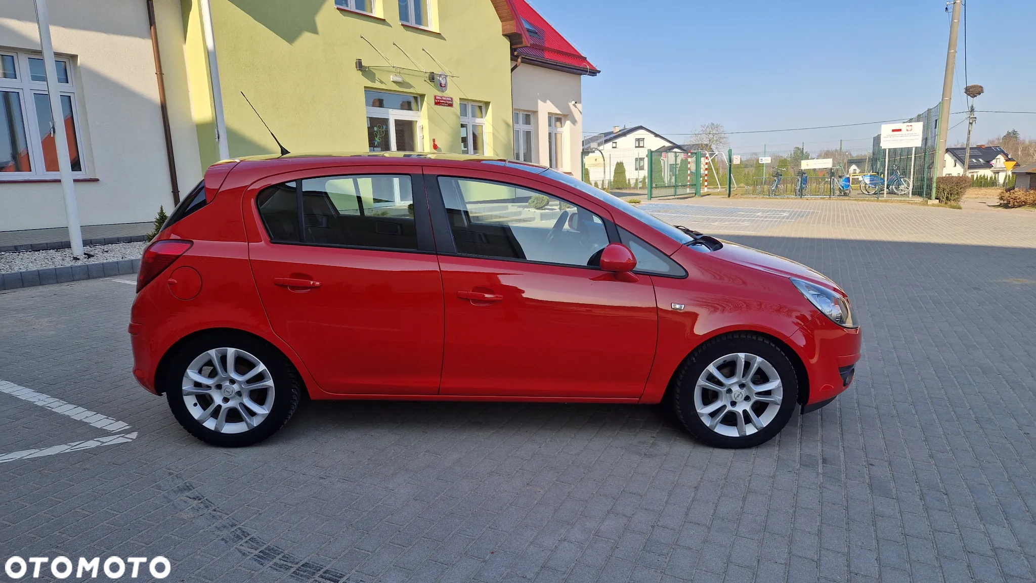 Opel Corsa 1.4 16V Cosmo - 14