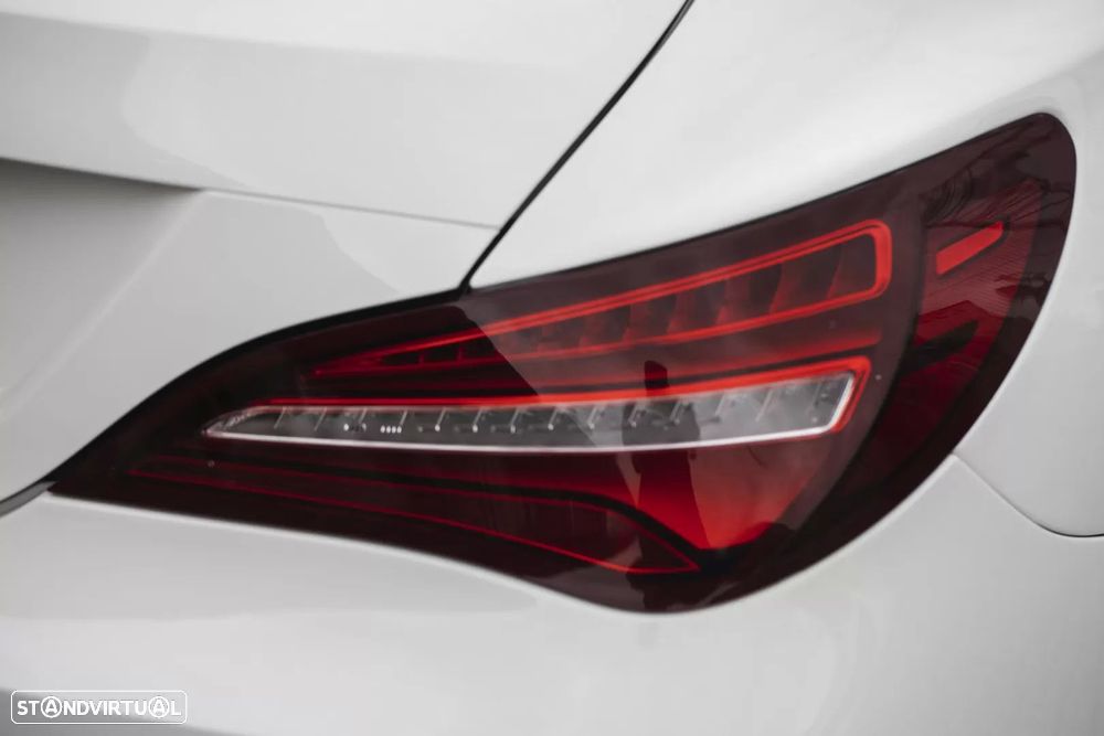 Mercedes-Benz CLA 200 d Shooting Brake AMG Line Aut. - 23