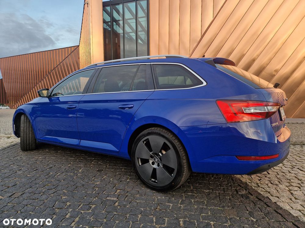Skoda Superb 2.0 TDI Ambition DSG7 - 14