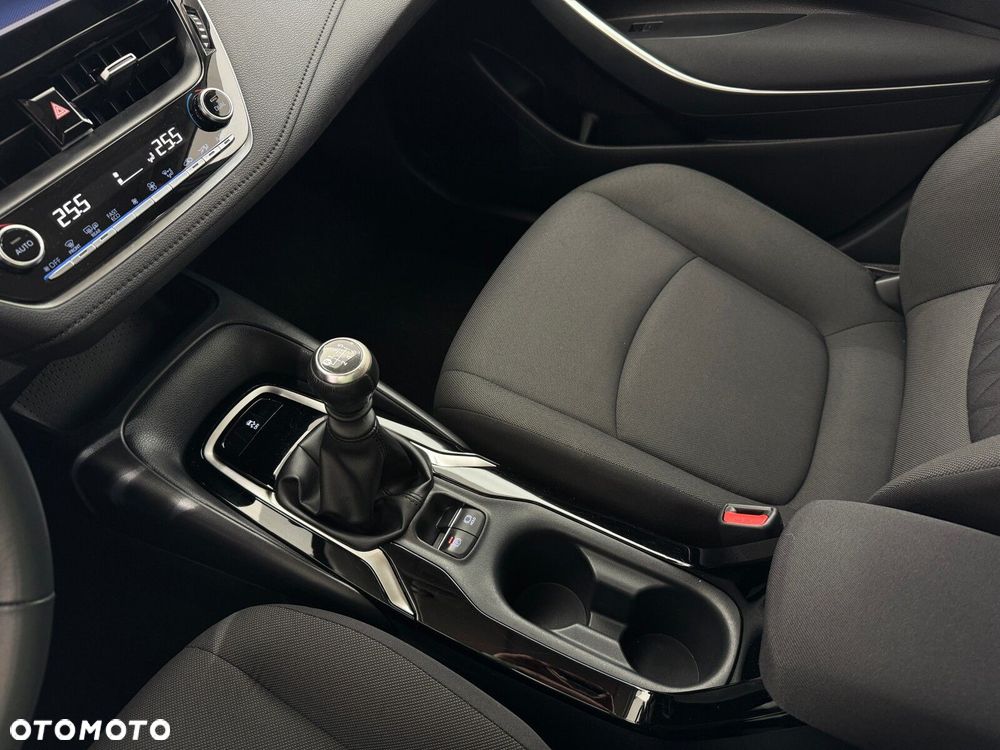 Toyota Corolla 1.5 Comfort - 25