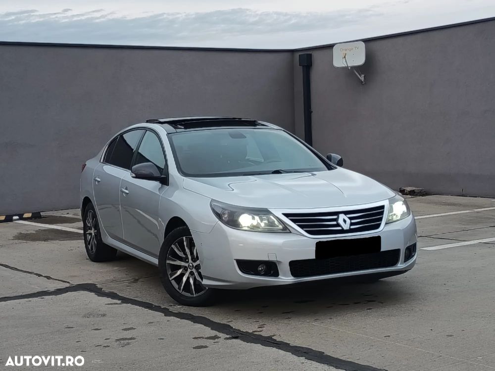 Renault Latitude - 1