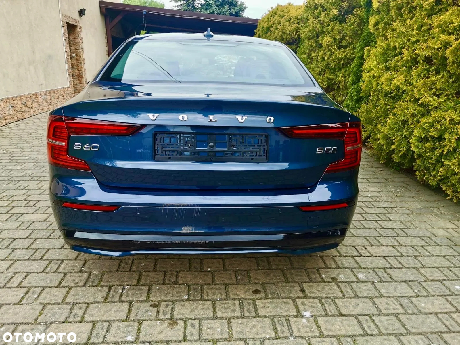 Volvo S60 B5 B AWD Plus Dark - 5