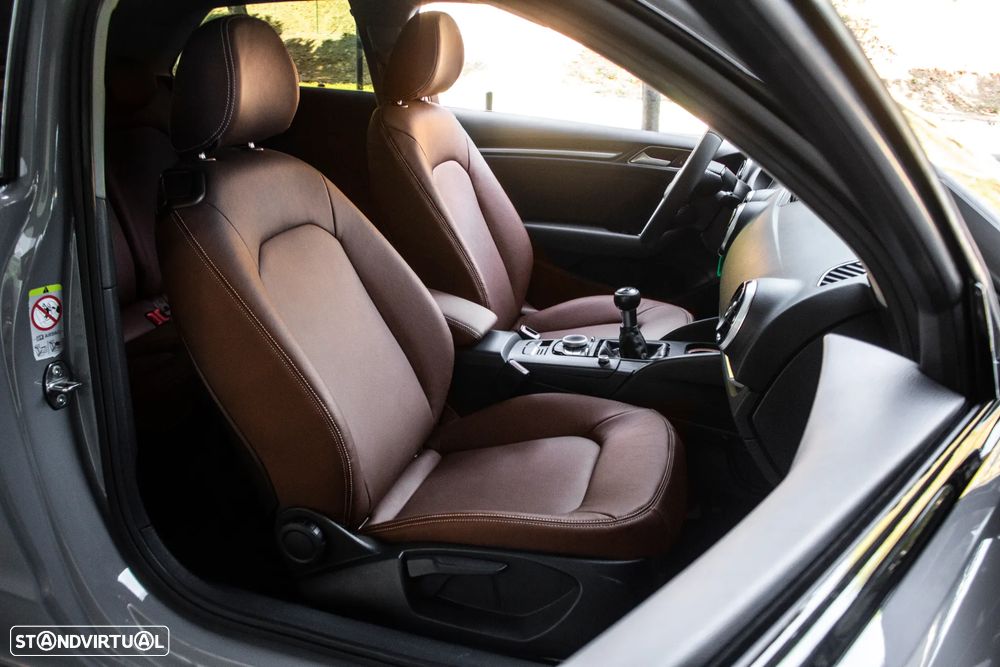 Audi A3 1.6 TDI Design - 23