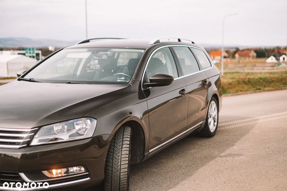 Volkswagen Passat 1.6 TDI Comfortline - 25