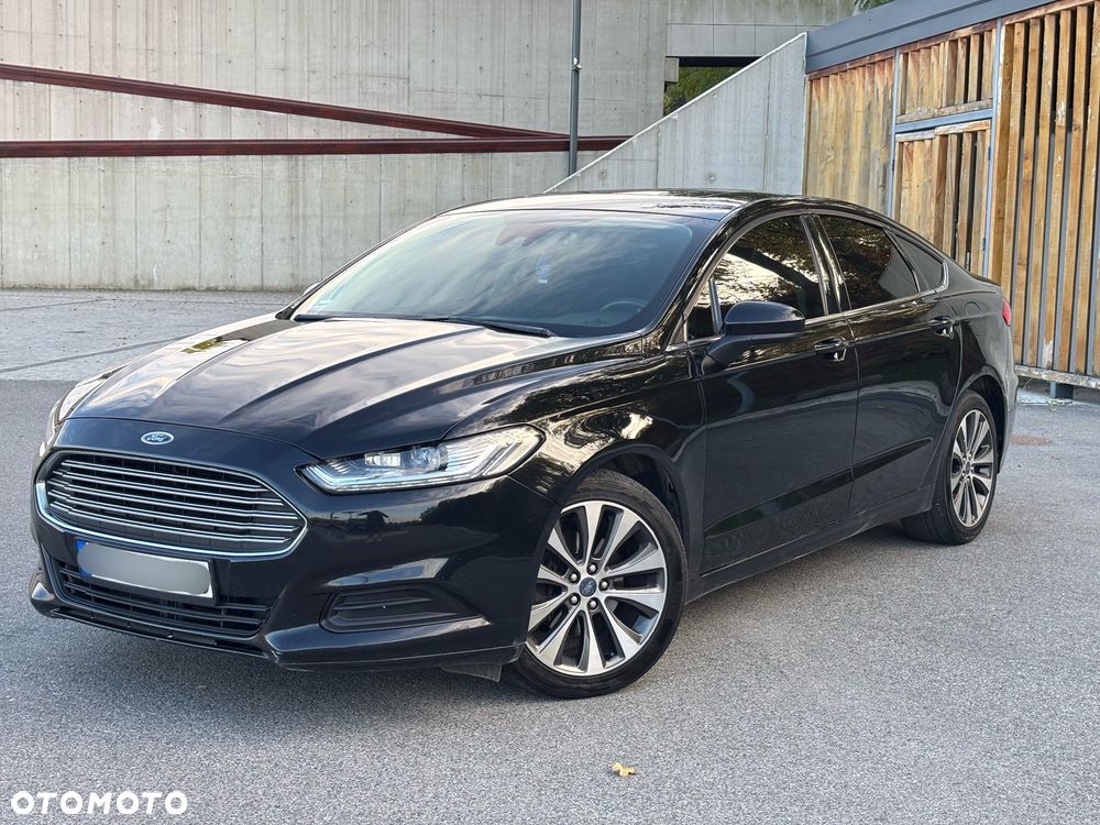 Ford Fusion - 27