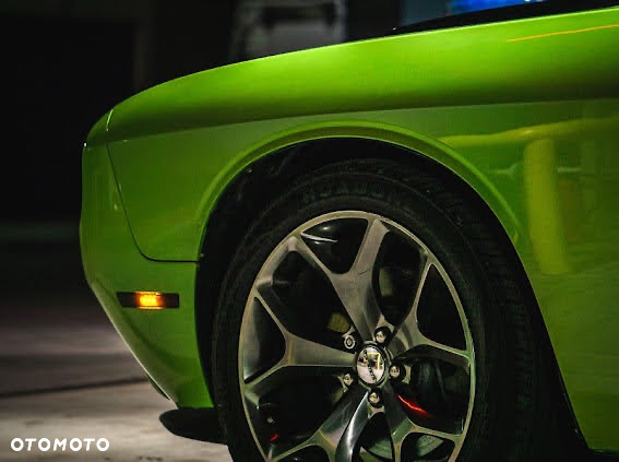 Dodge Challenger 3.6 SXT Plus - 4