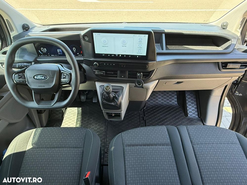 Ford Transit Custom - 13
